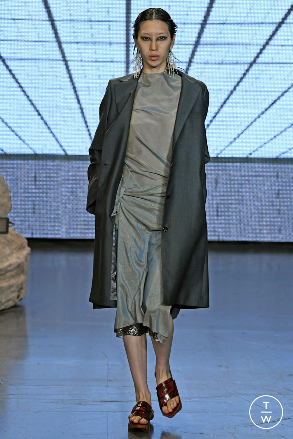 Fashion Week London Spring/Summer 2022 look 23 from the Eftychia collection womenswear