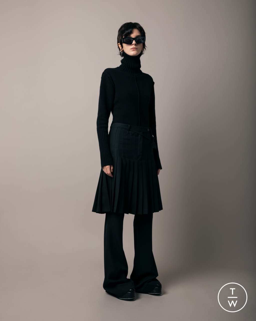 Fashion Week Paris Fall/Winter 2021 look 11 from the EGONlab collection 男装