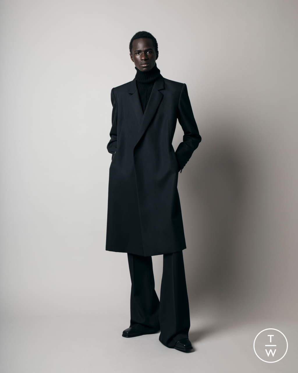 Fashion Week Paris Fall/Winter 2021 look 3 from the EGONlab collection menswear