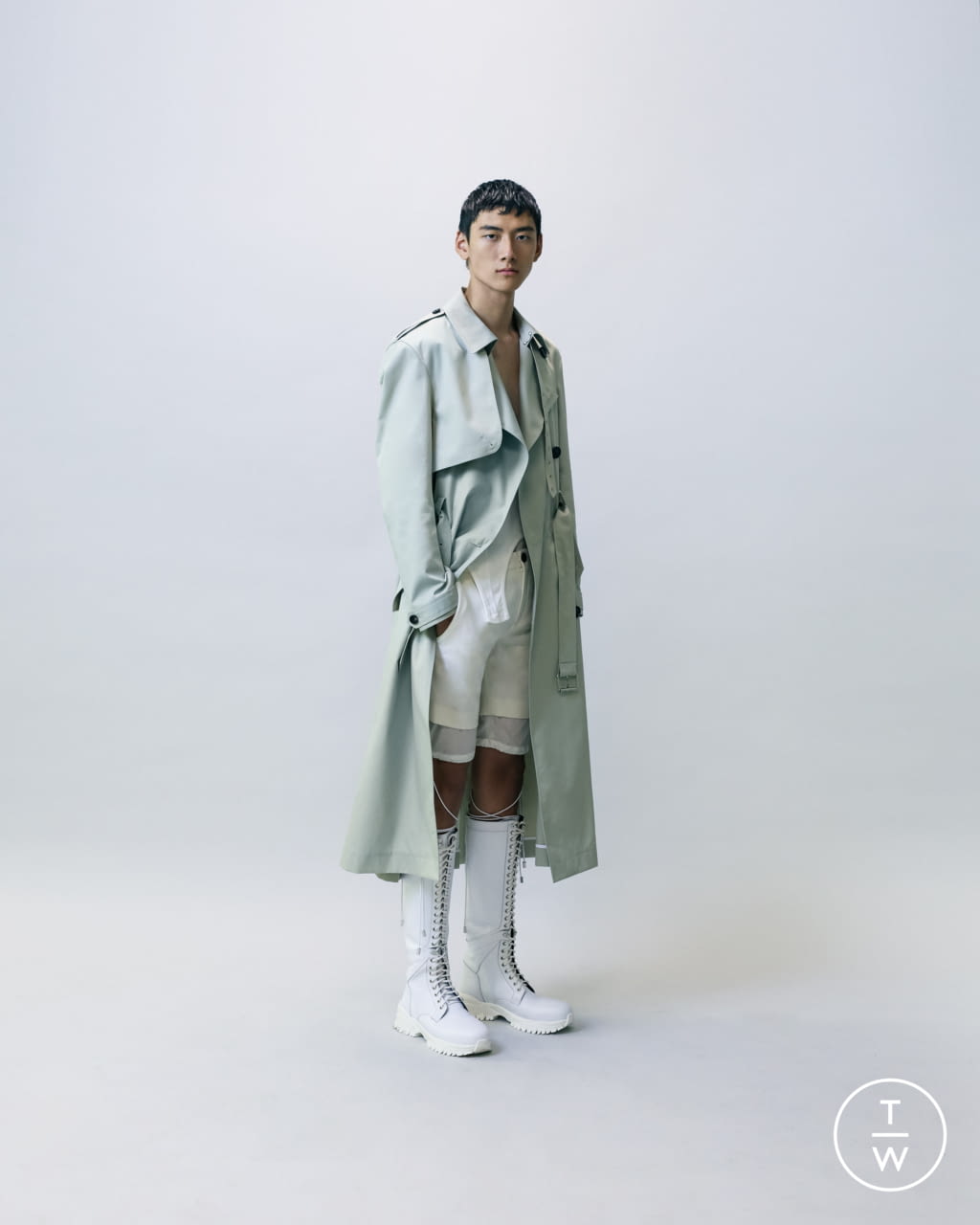 Fashion Week Paris Spring/Summer 2021 look 6 from the EGONlab collection menswear