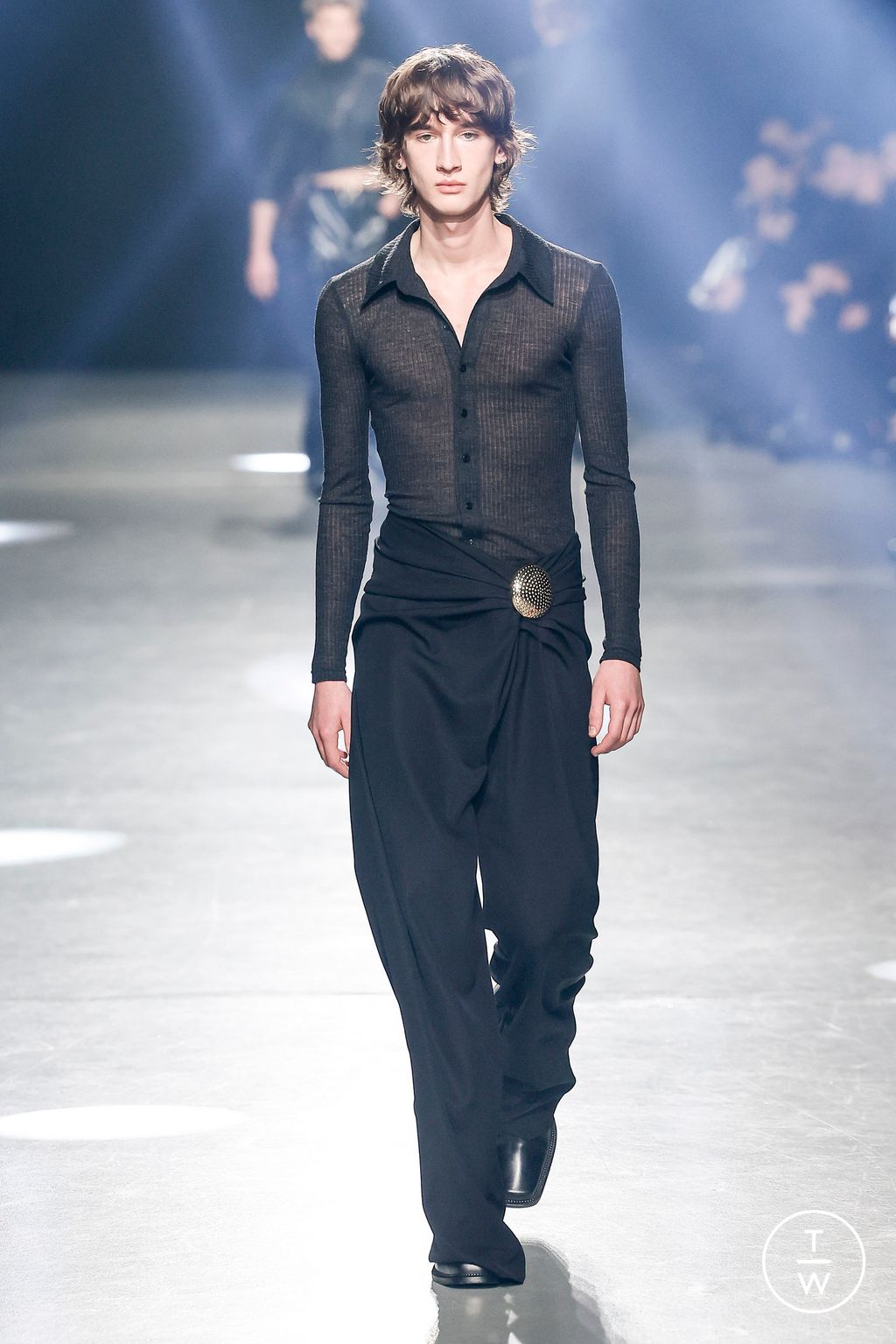 Fashion Week Paris Fall/Winter 2024 look 7 from the EGONlab collection 男装