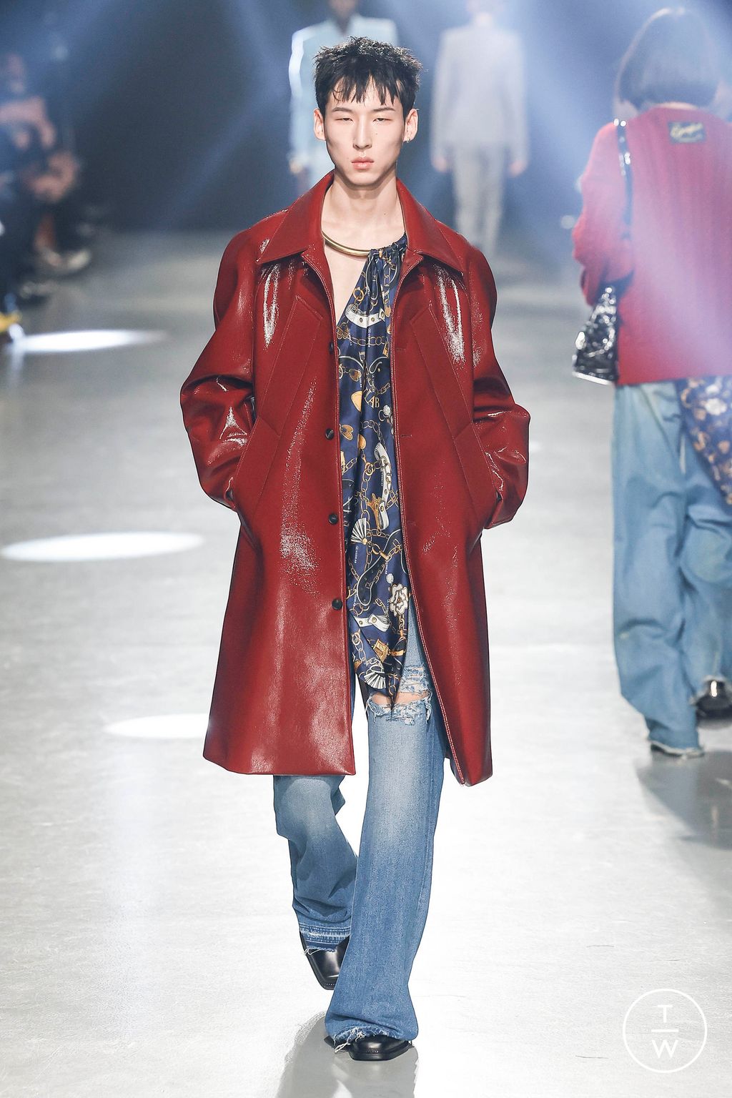Fashion Week Paris Fall/Winter 2024 look 16 from the EGONlab collection 男装