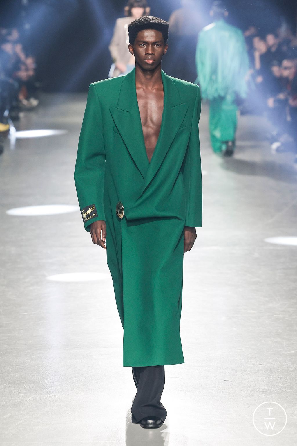 Fashion Week Paris Fall/Winter 2024 look 33 from the EGONlab collection menswear