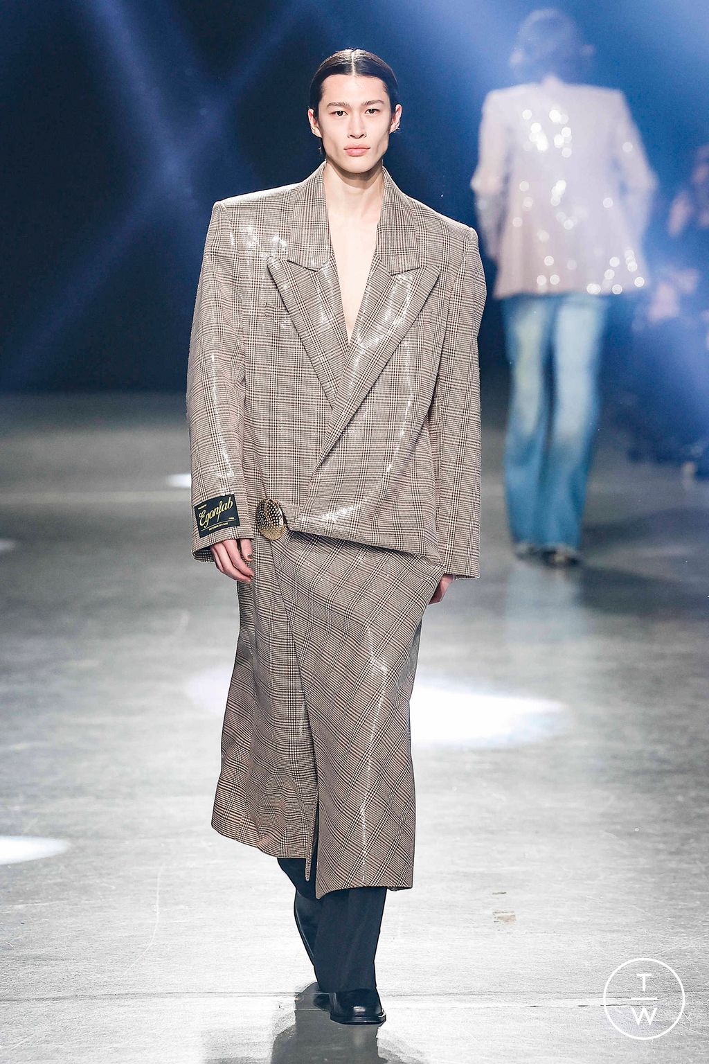 Fashion Week Paris Fall/Winter 2024 look 36 from the EGONlab collection 男装