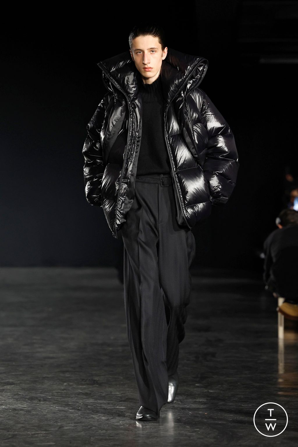 Fashion Week Paris Fall/Winter 2025 look 11 de la collection EGONlab menswear
