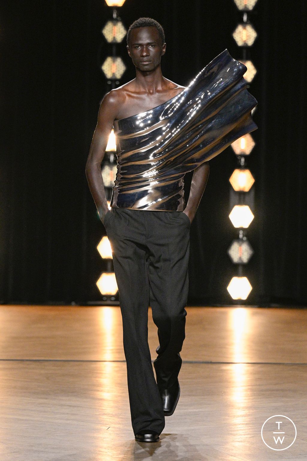 Fashion Week Paris Spring/Summer 2024 look 42 from the EGONlab collection menswear