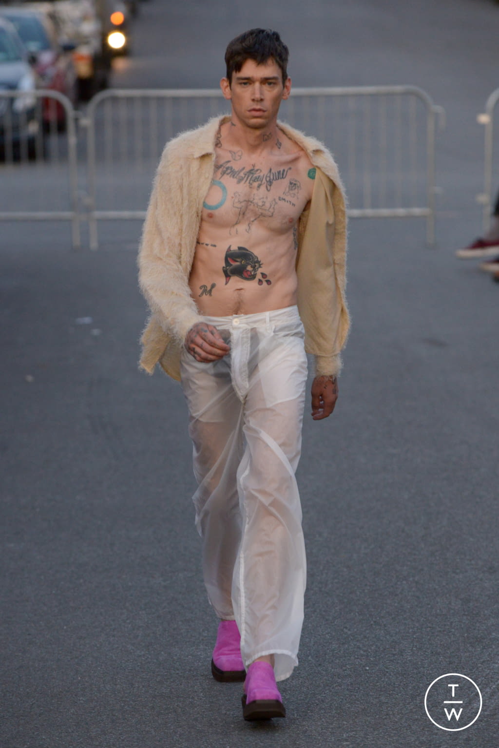 Fashion Week New York Spring/Summer 2022 look 38 from the Eckhaus Latta collection womenswear