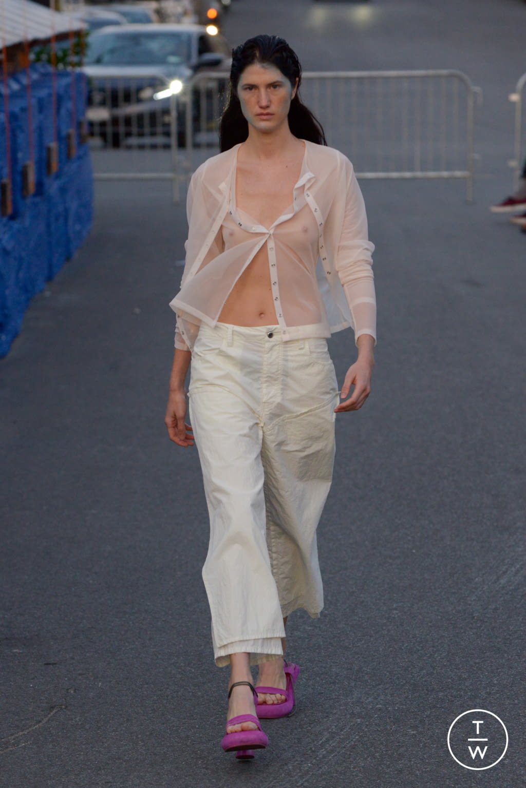 Fashion Week New York Spring/Summer 2022 look 39 from the Eckhaus Latta collection womenswear