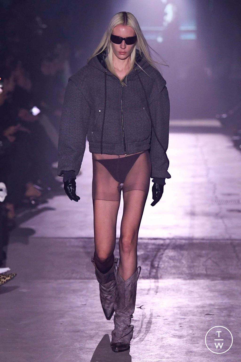 Fashion Week New York Fall/Winter 2023 look 19 de la collection Elena Velez womenswear