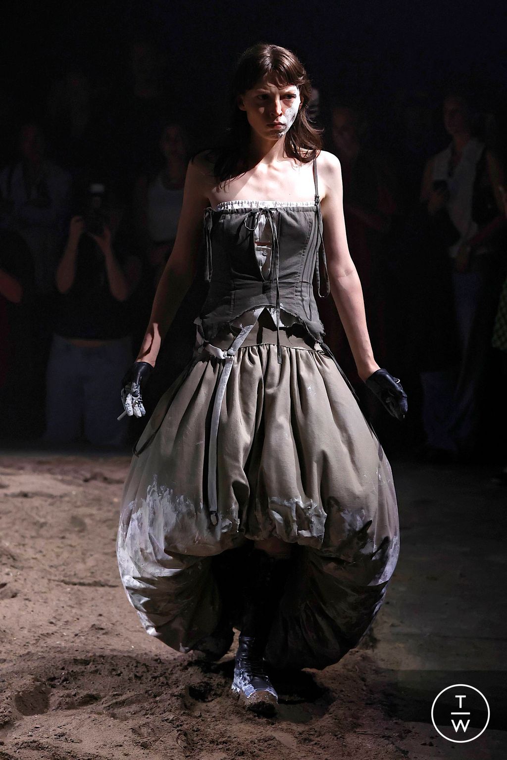 Fashion Week New York Spring/Summer 2024 look 27 de la collection Elena Velez womenswear