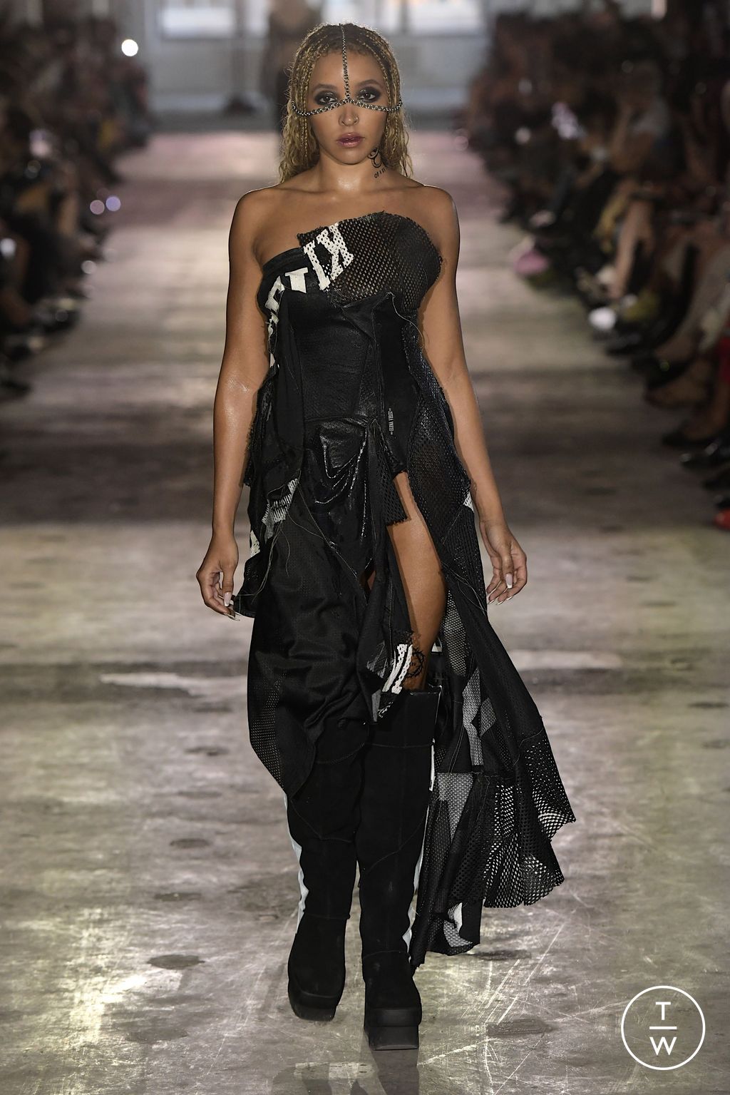 Fashion Week New York Spring-Summer 2025 look 2 from the Elena Velez collection 女装