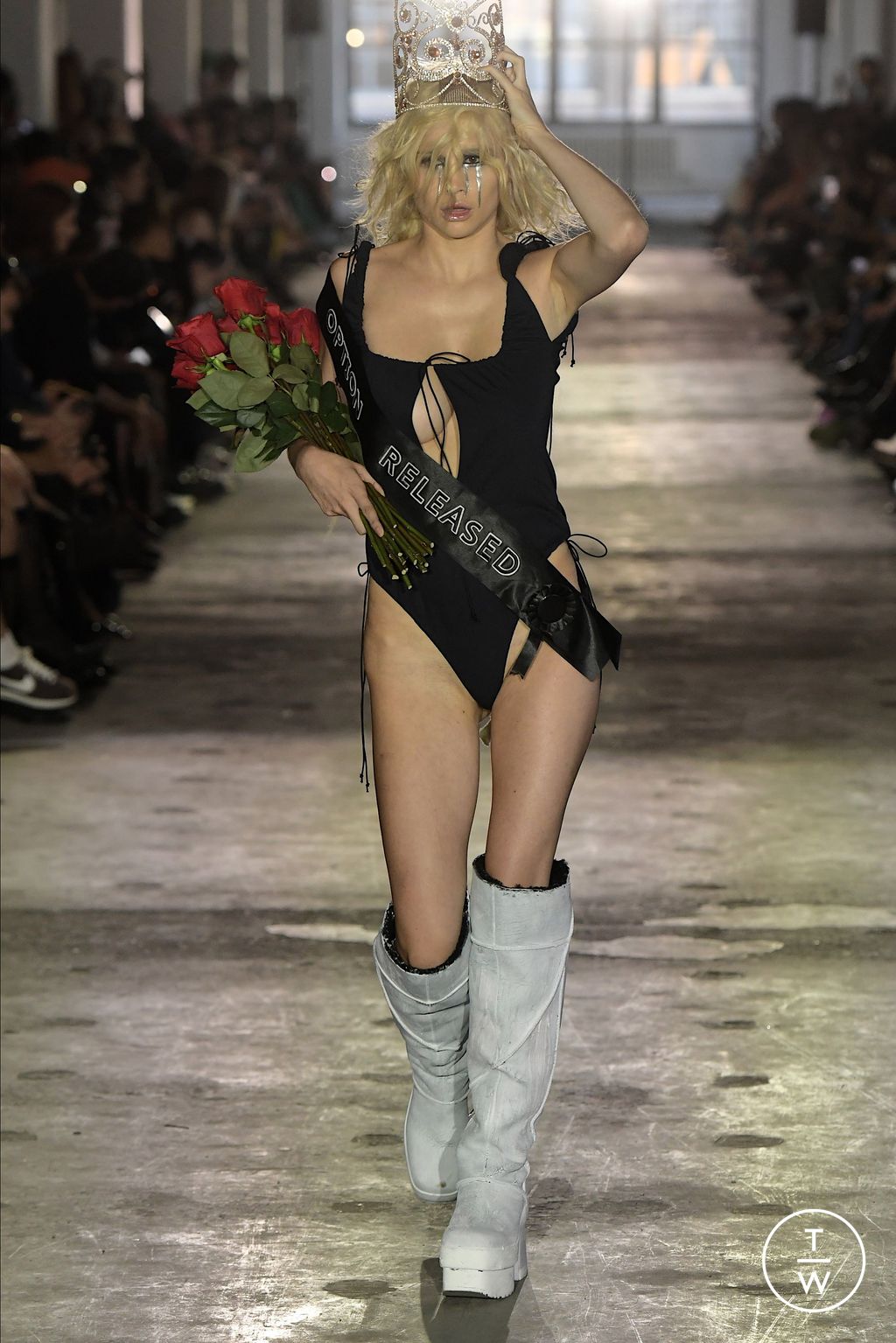 Fashion Week New York Spring-Summer 2025 look 10 from the Elena Velez collection womenswear