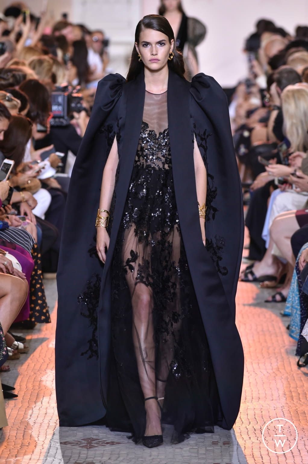 Fashion Week Paris Fall/Winter 2018 look 5 from the Elie Saab collection 高级定制