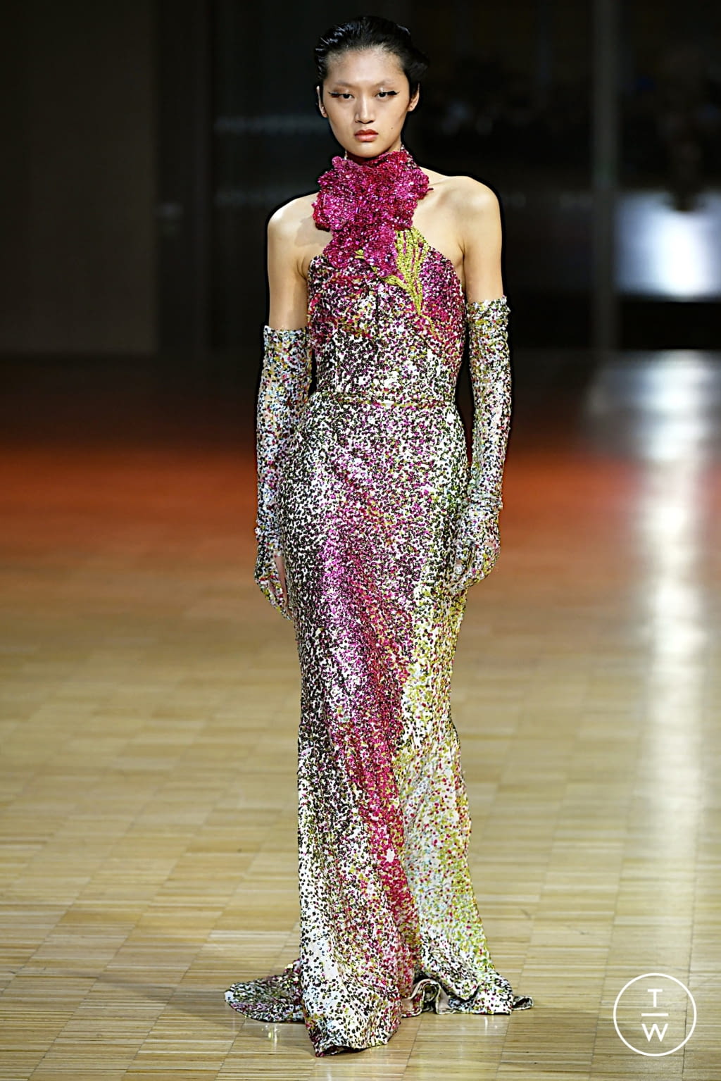 Fashion Week Paris Spring/Summer 2022 look 7 from the Elie Saab collection couture