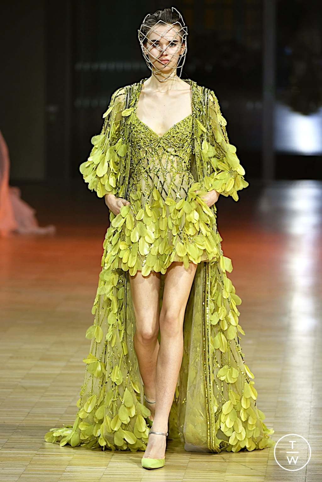 Fashion Week Paris Spring/Summer 2022 look 12 from the Elie Saab collection 高级定制