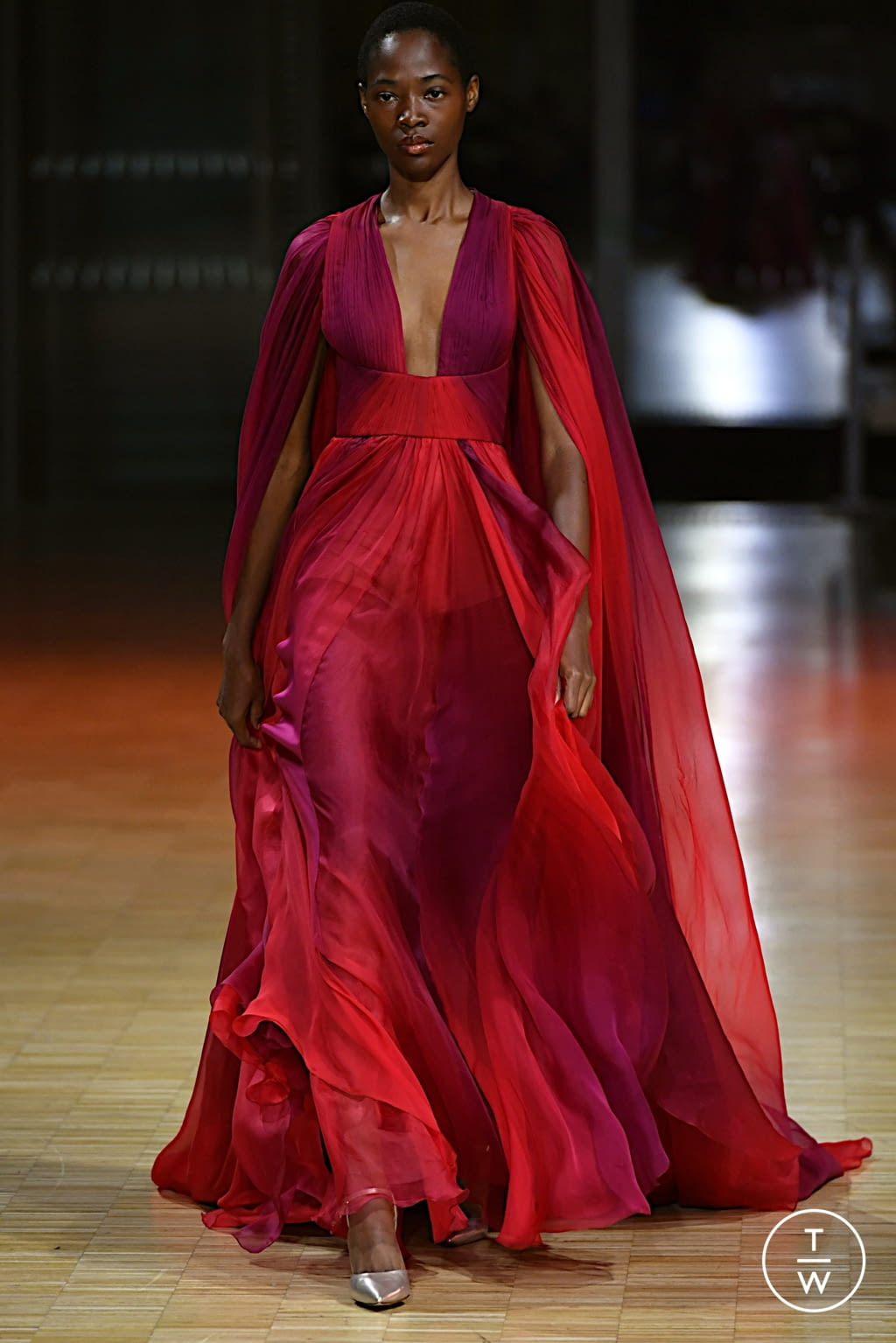 Fashion Week Paris Spring/Summer 2022 look 36 from the Elie Saab collection couture