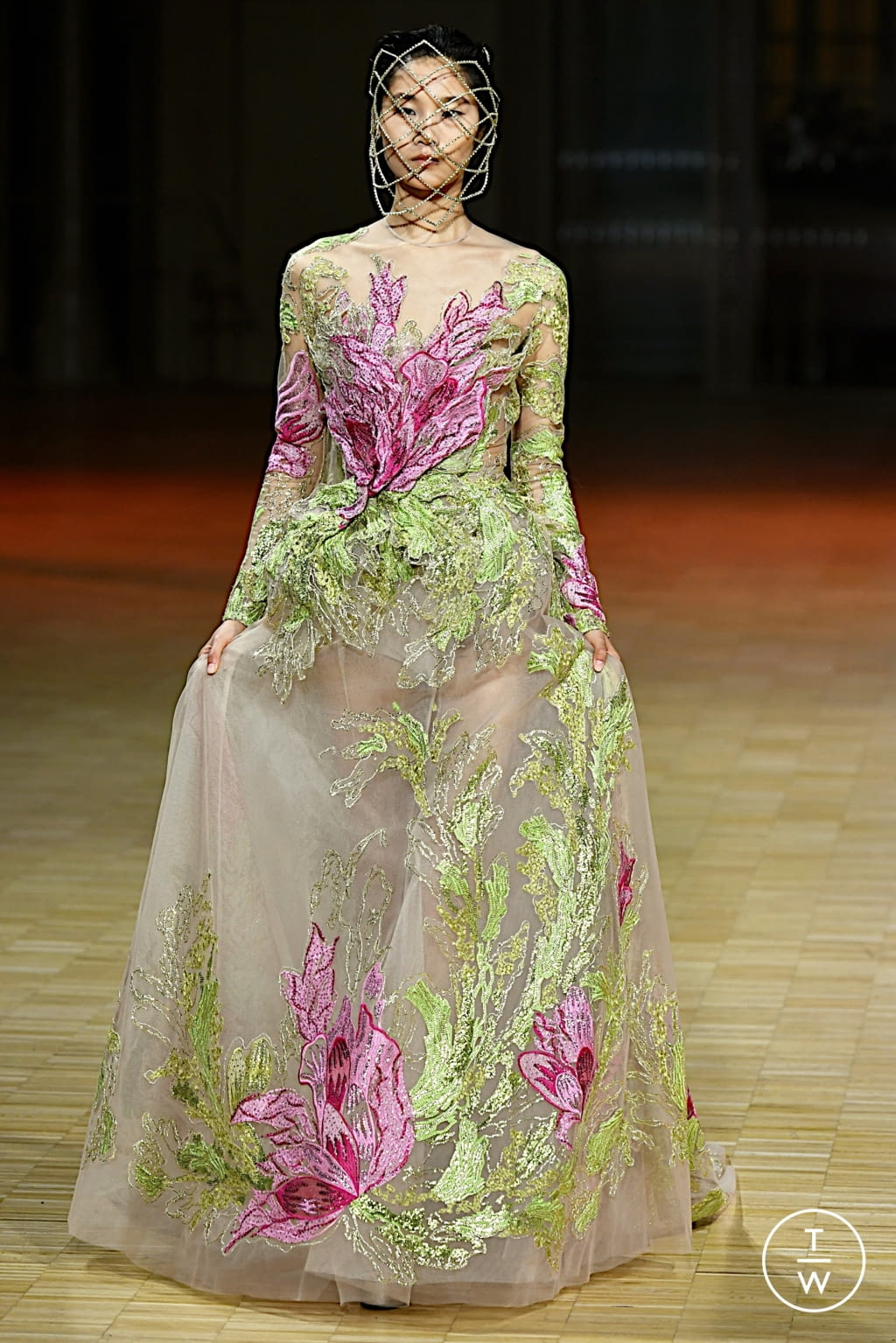 Fashion Week Paris Spring/Summer 2022 look 47 from the Elie Saab collection 高级定制