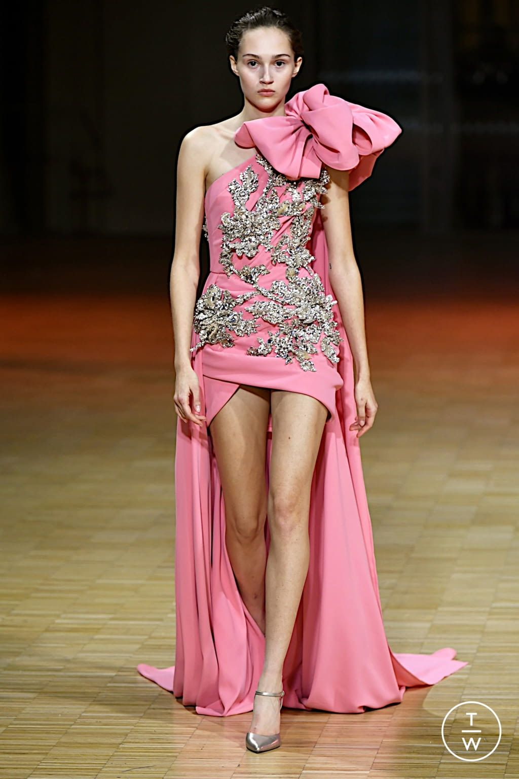 Fashion Week Paris Spring/Summer 2022 look 51 de la collection Elie Saab couture