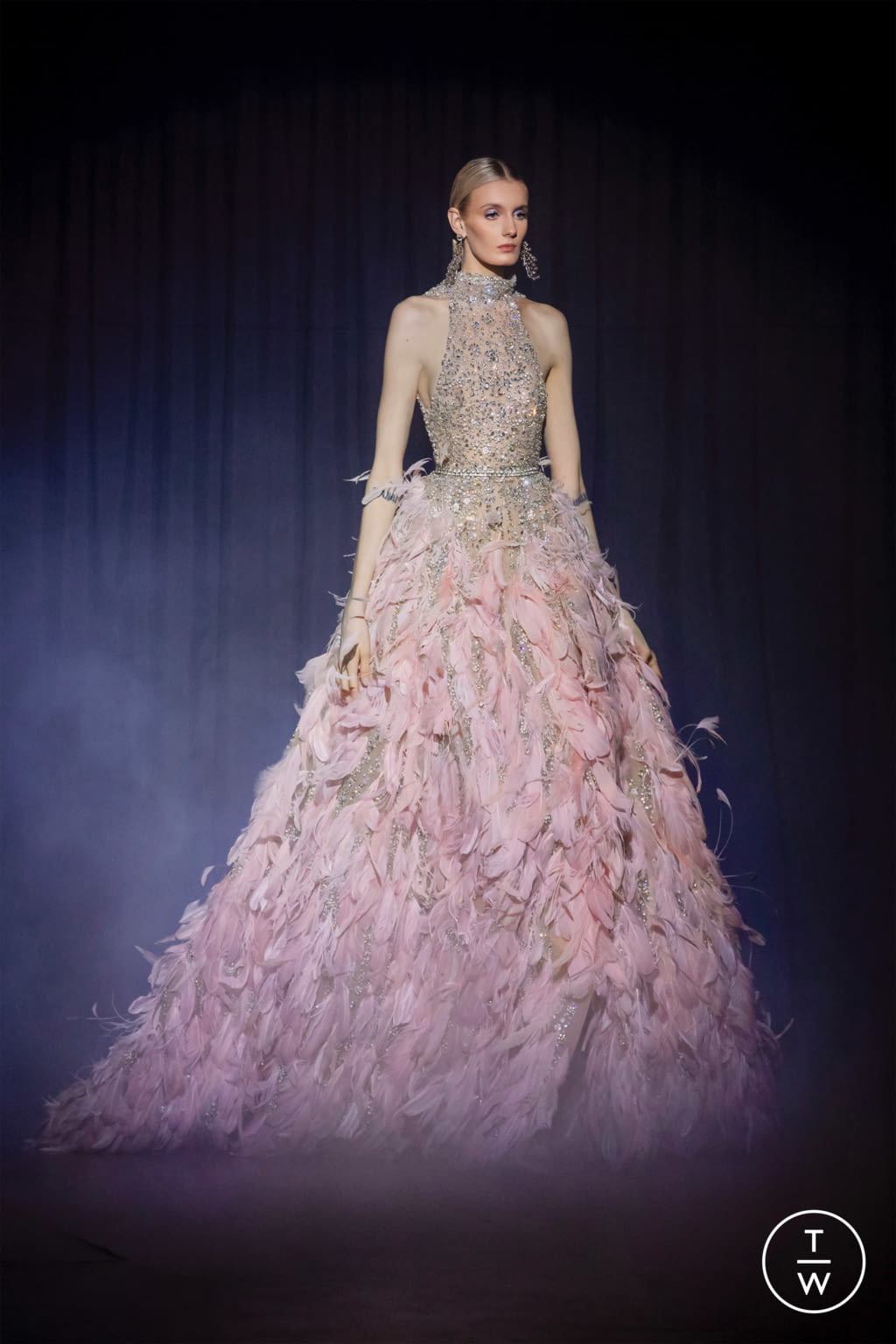 Fashion Week Paris Spring/Summer 2021 look 26 from the Elie Saab collection couture