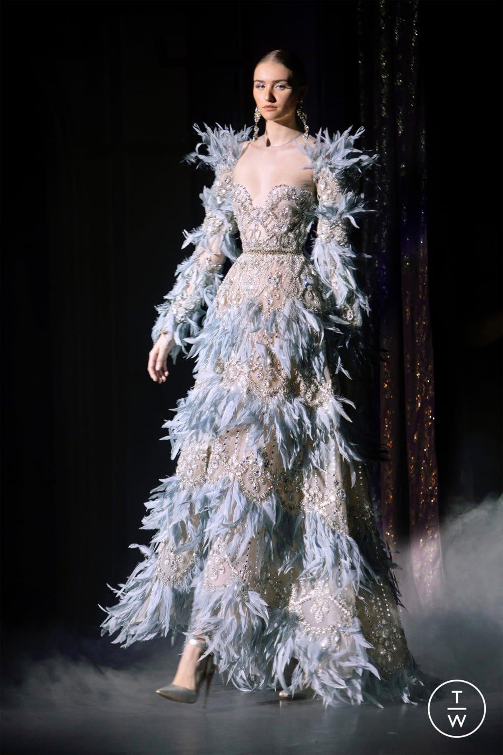 Fashion Week Paris Spring/Summer 2021 look 32 from the Elie Saab collection couture