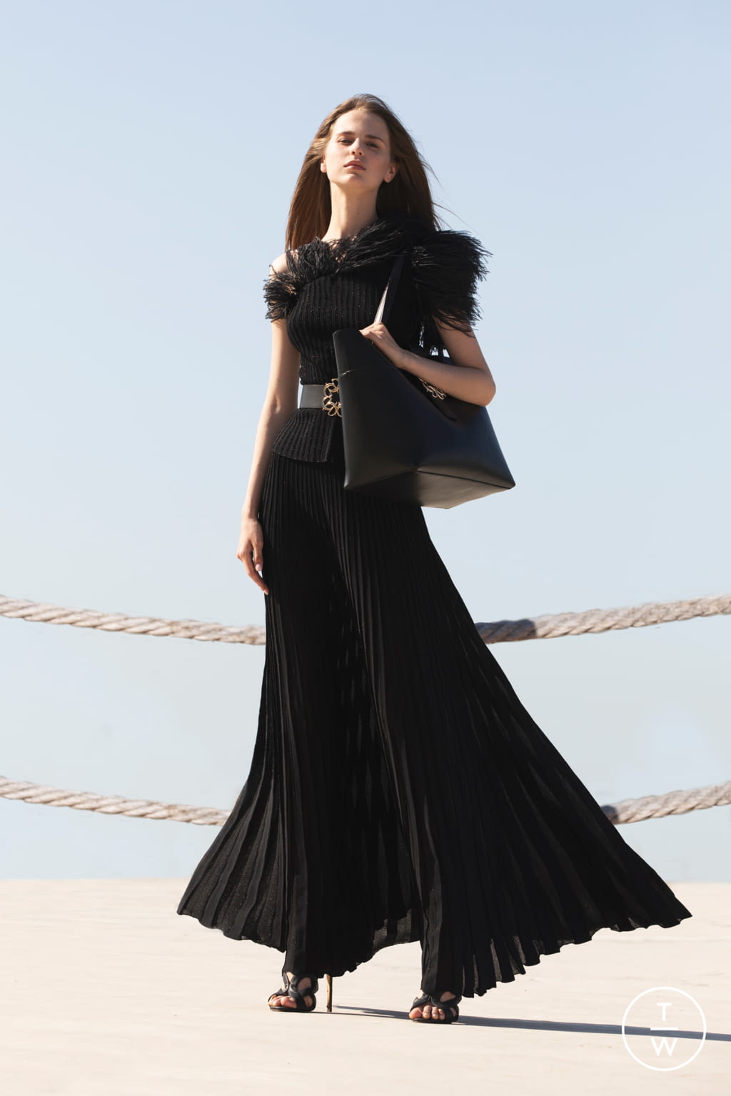 Fashion Week Paris Resort 2022 look 37 from the Elie Saab collection womenswear