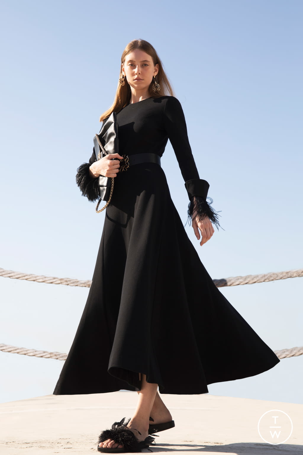 Fashion Week Paris Resort 2022 look 40 from the Elie Saab collection womenswear