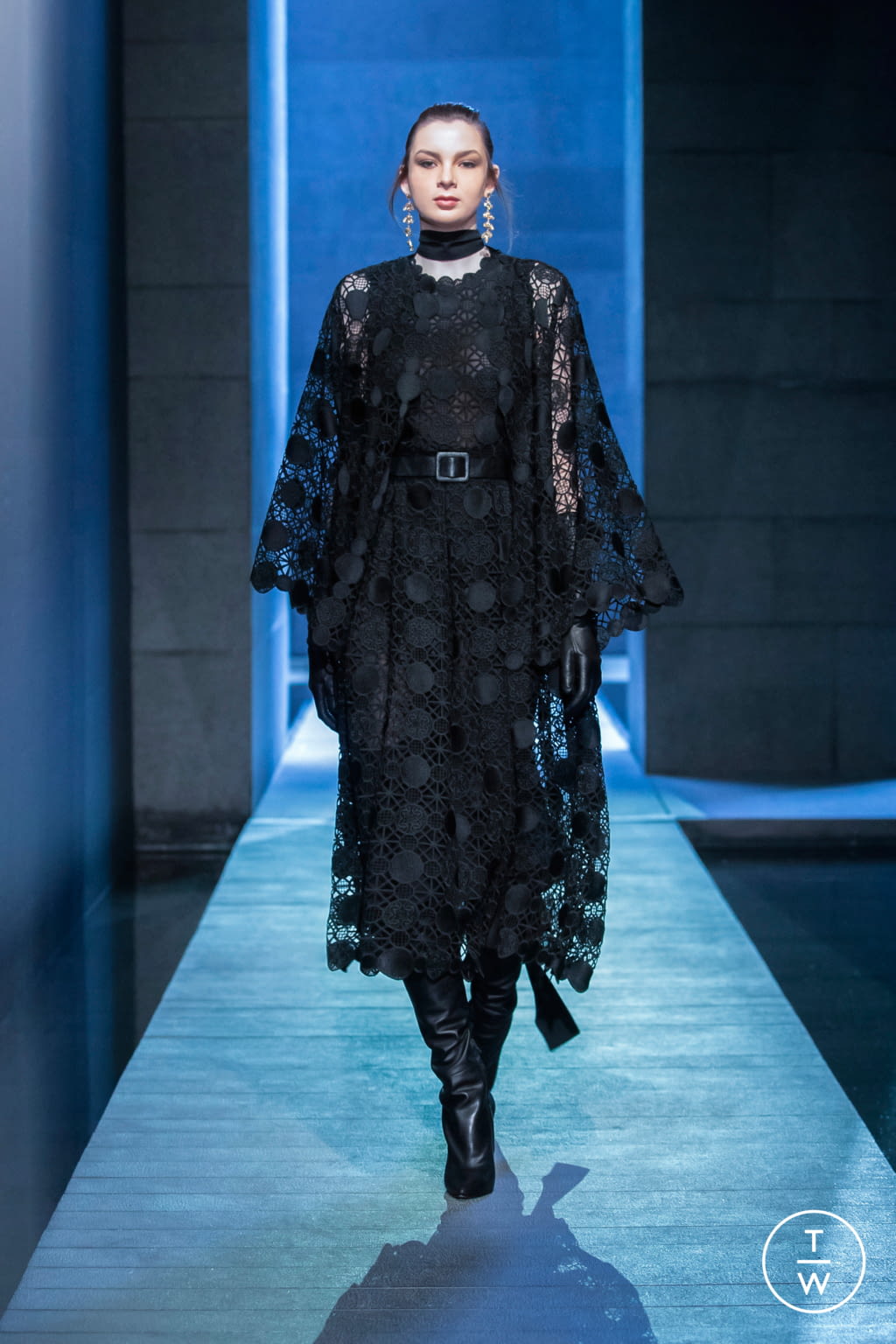Fashion Week Paris Fall/Winter 2021 look 23 de la collection Elie Saab womenswear