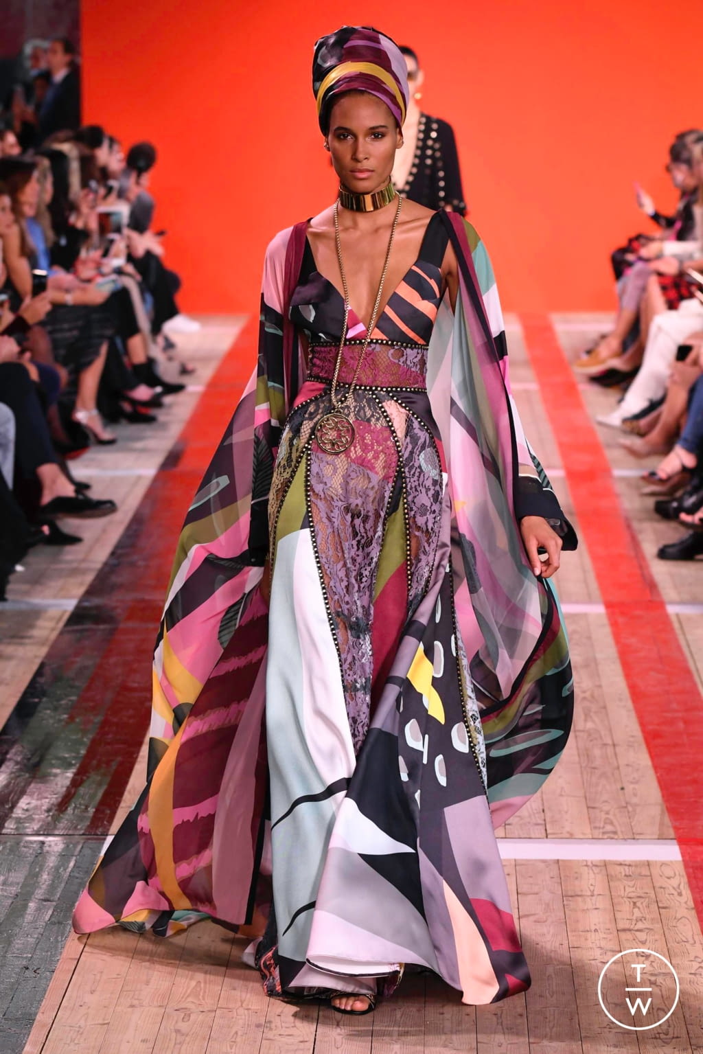 Fashion Week Paris Spring/Summer 2020 look 8 from the Elie Saab collection womenswear