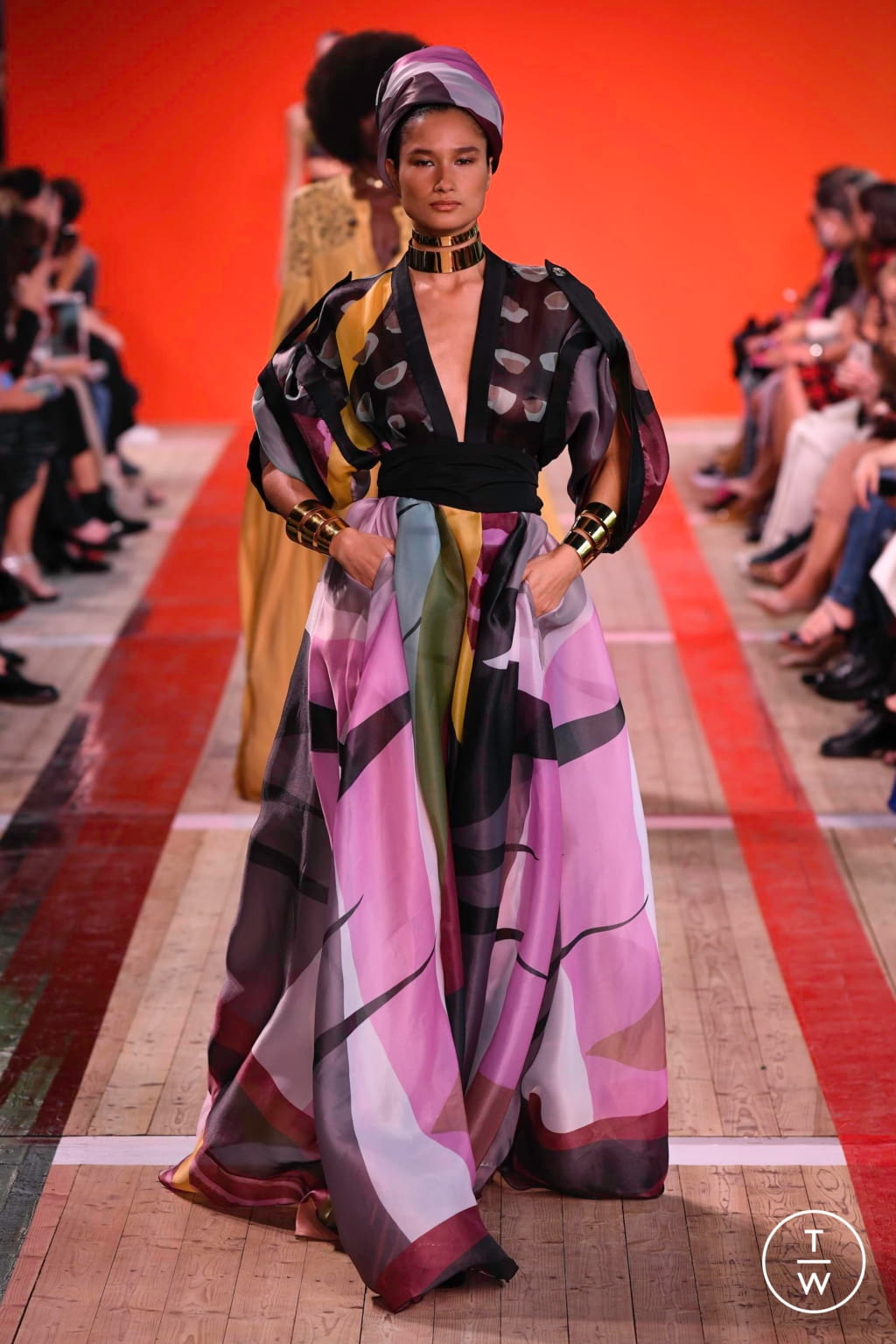 Fashion Week Paris Spring/Summer 2020 look 23 from the Elie Saab collection womenswear