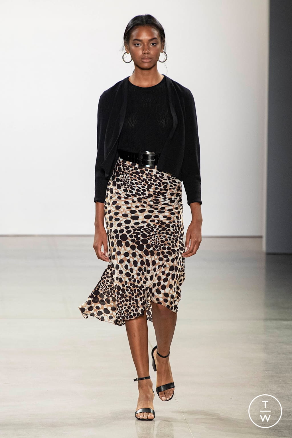 Fashion Week New York Spring/Summer 2020 look 14 from the Elie Tahari collection 女装