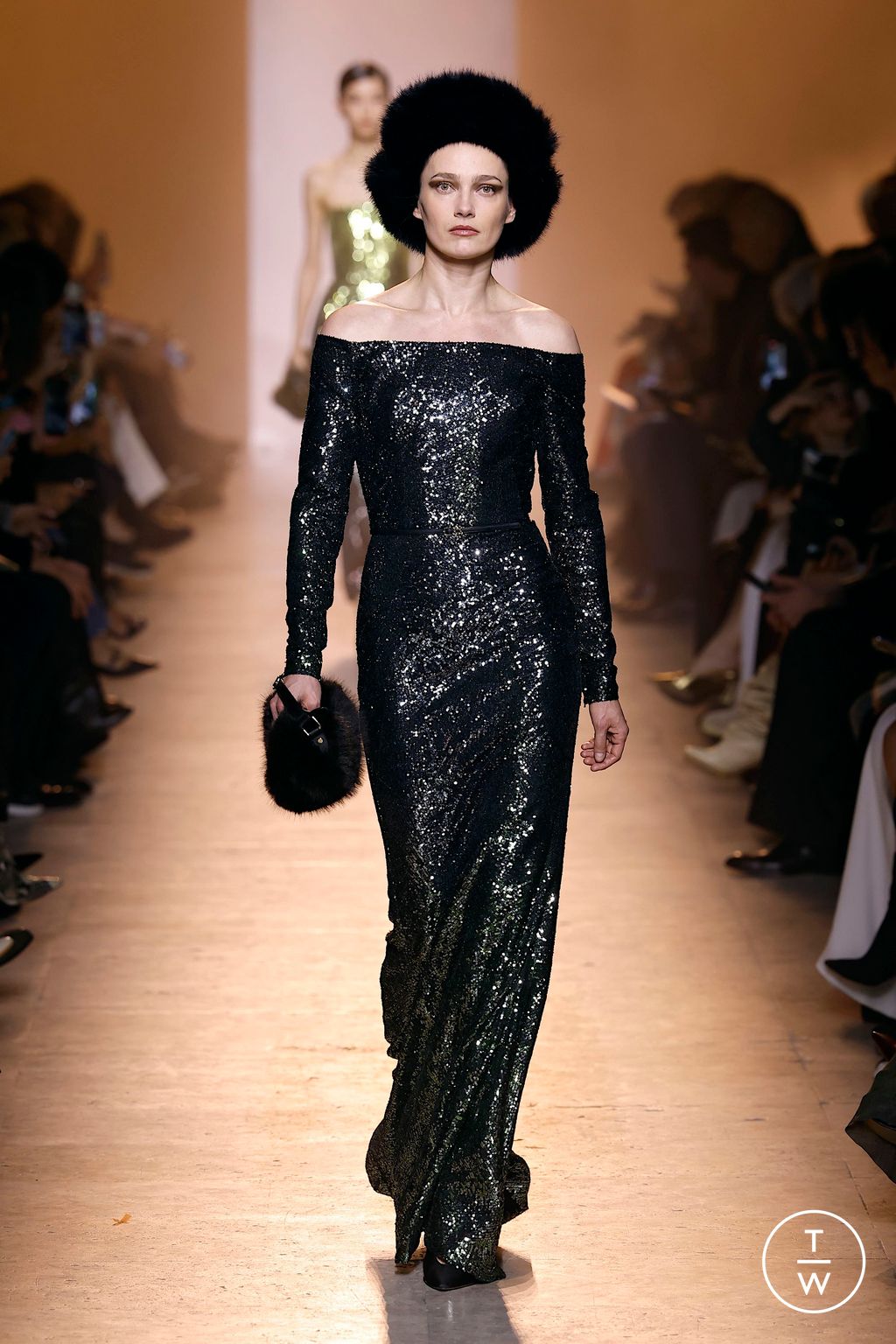 Fashion Week Paris Fall/Winter 2025 look 38 from the Elie Saab collection womenswear