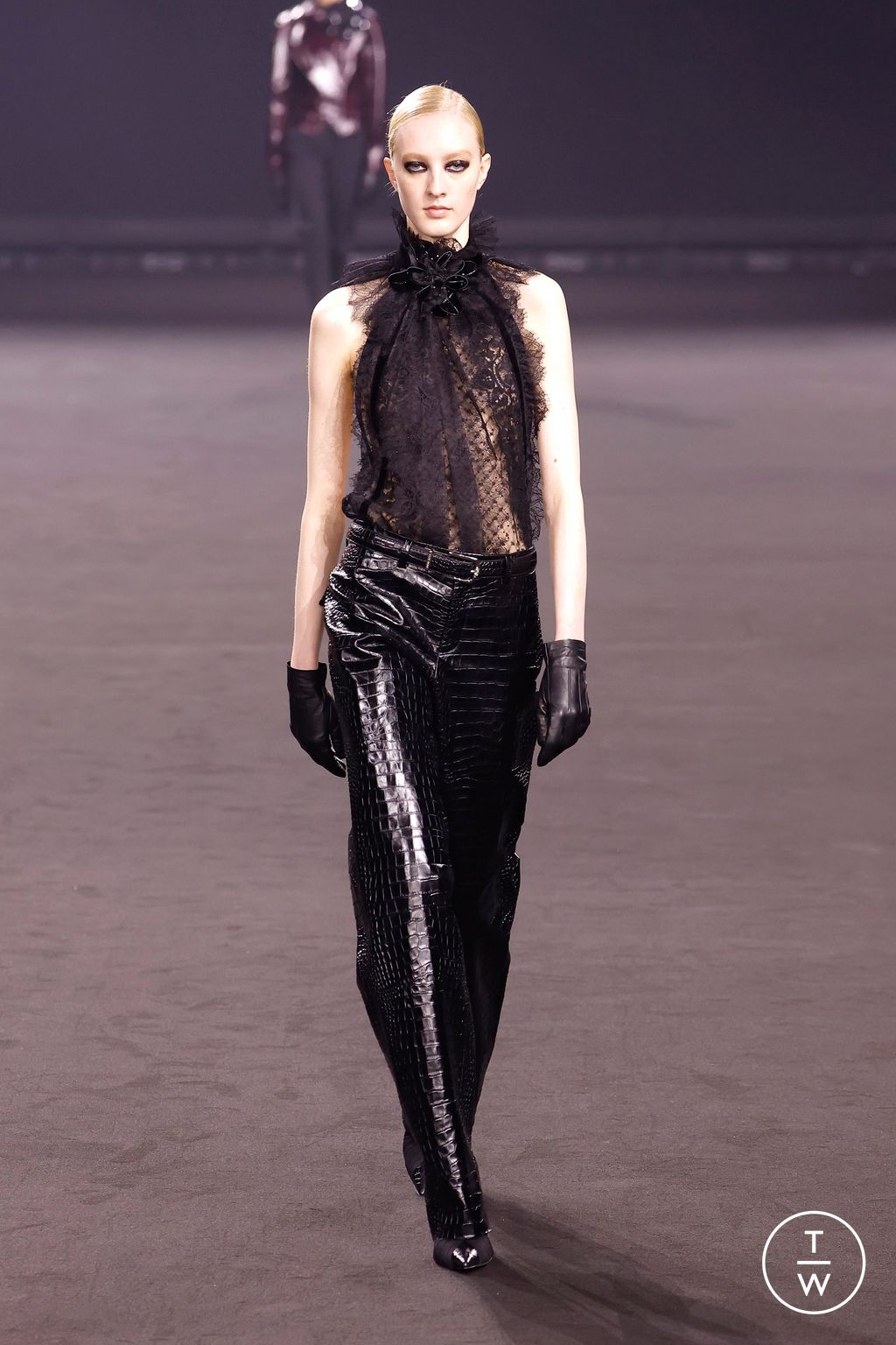 Fashion Week Paris Fall/Winter 2026 look 4 from the Elie Saab collection womenswear