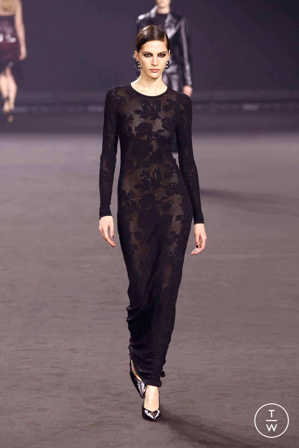 Fashion Week Paris Fall/Winter 2026 look 7 from the Elie Saab collection womenswear