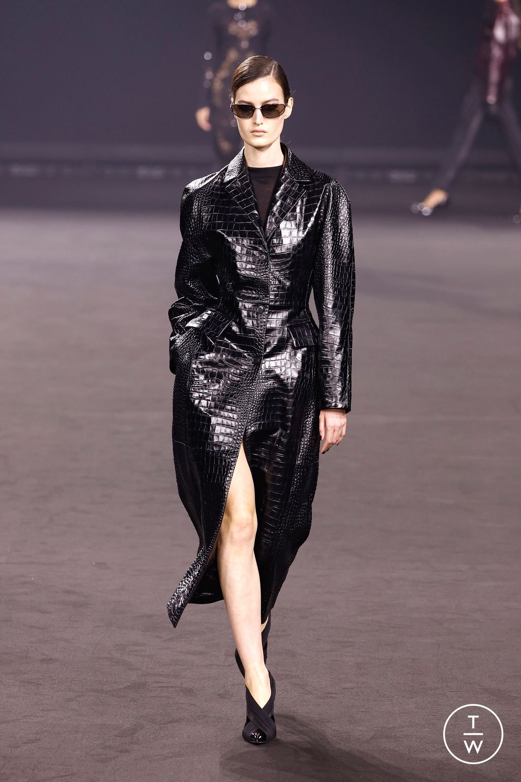 Fashion Week Paris Fall/Winter 2026 look 8 from the Elie Saab collection womenswear