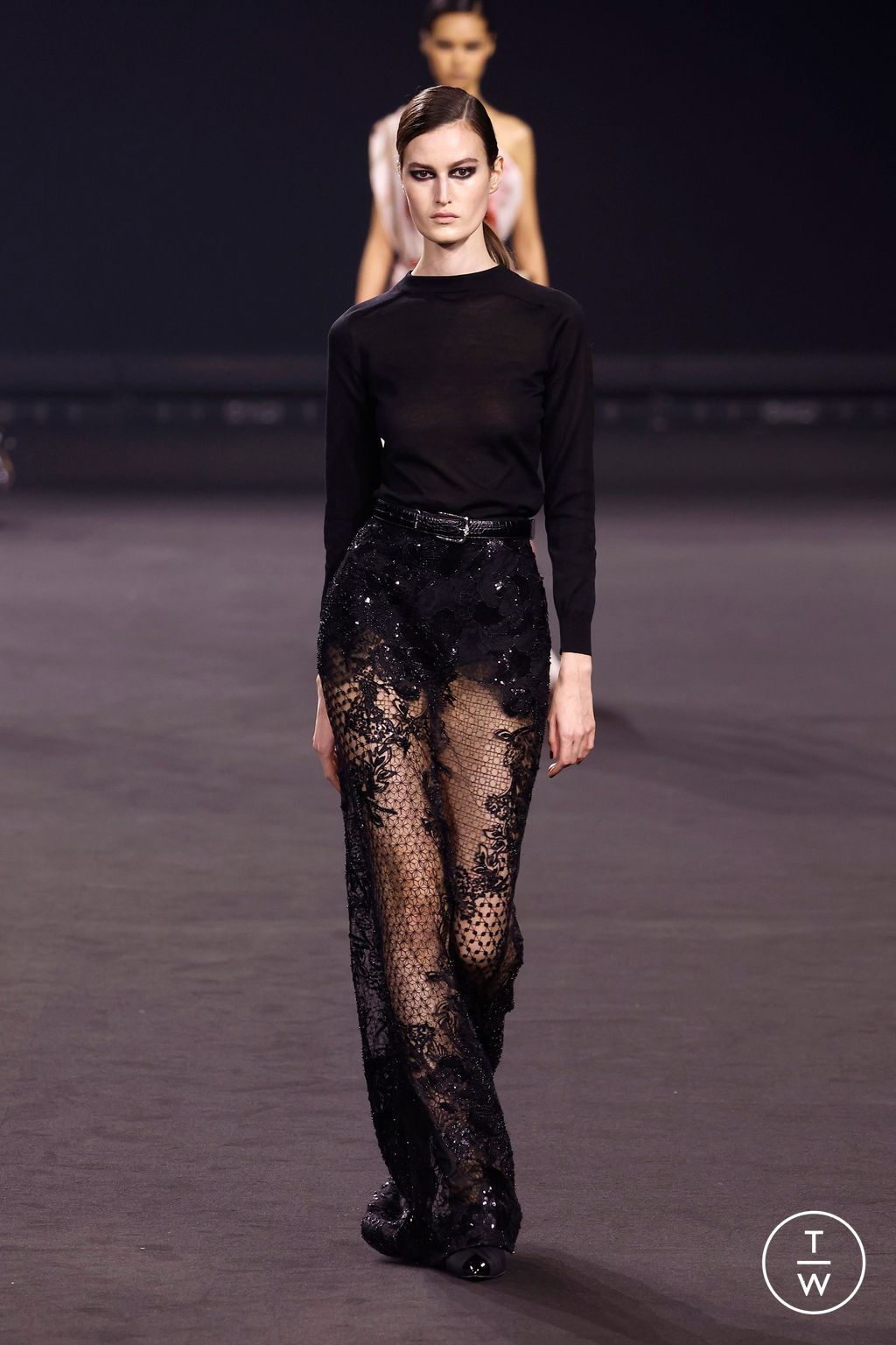 Fashion Week Paris Fall/Winter 2026 look 42 from the Elie Saab collection womenswear