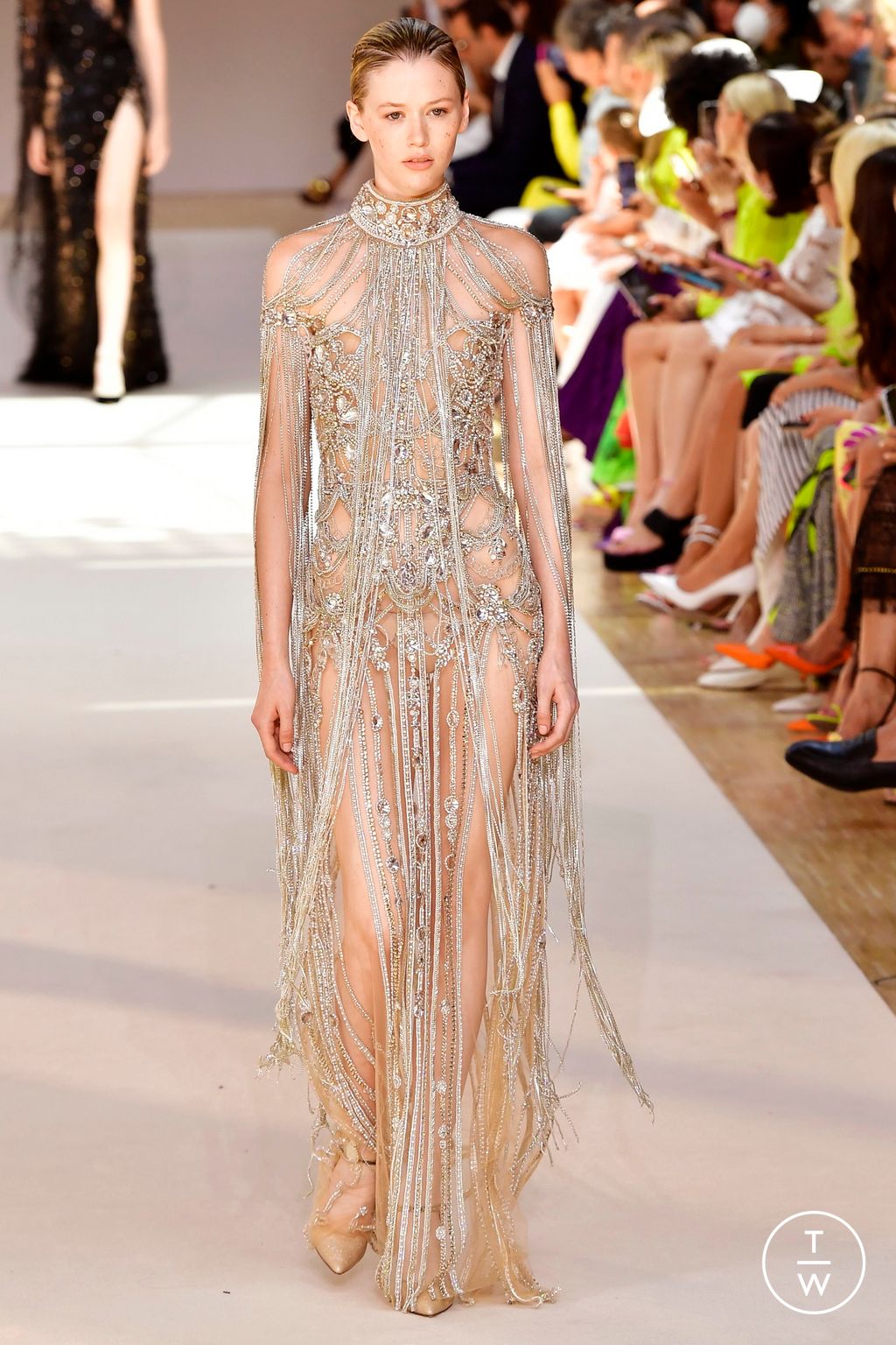 Fashion Week Paris Fall/Winter 2022 look 14 from the Elie Saab collection couture