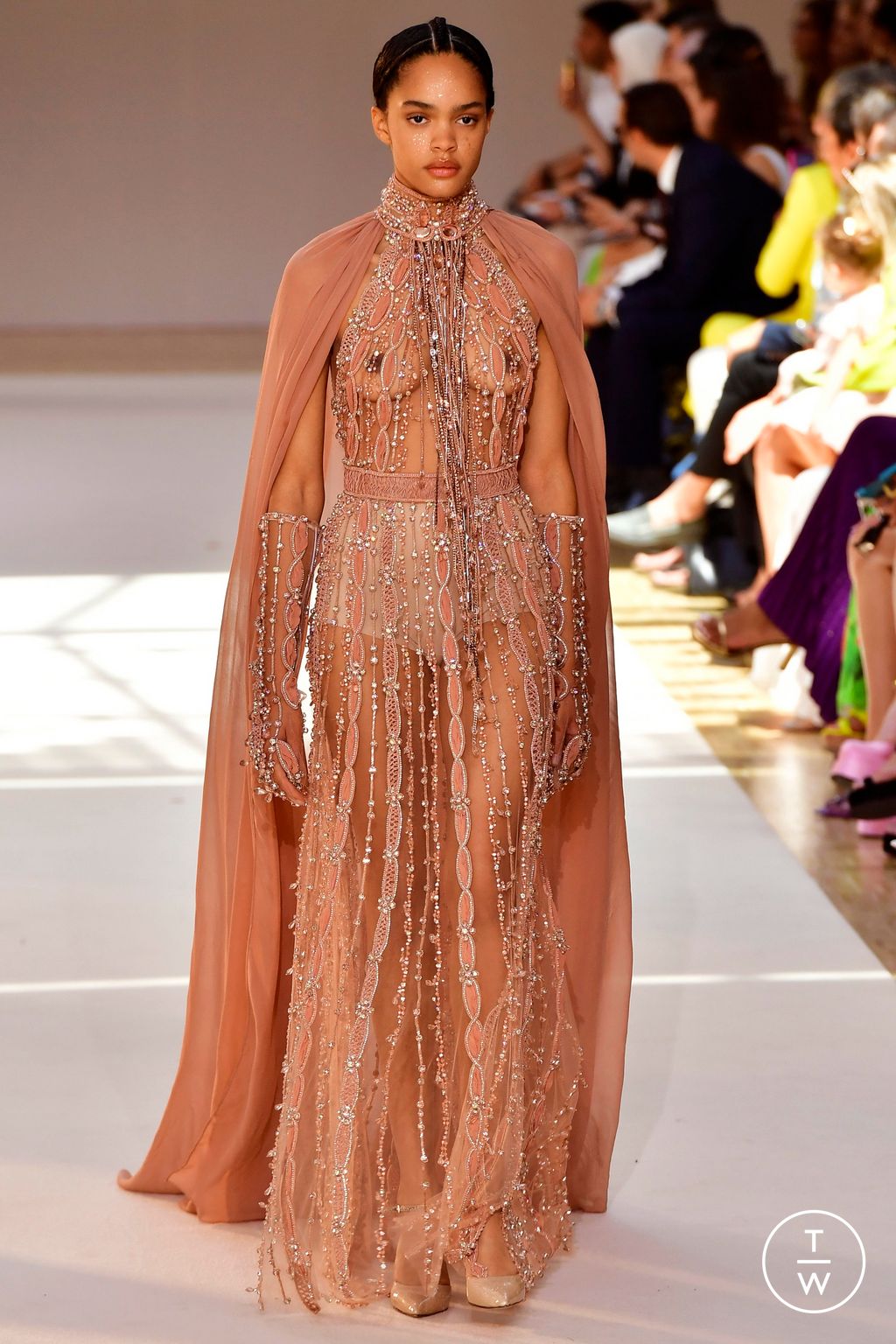 Fashion Week Paris Fall/Winter 2022 look 68 from the Elie Saab collection couture