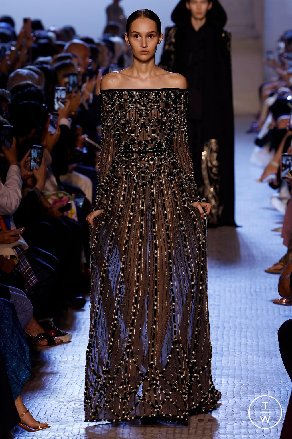 Fashion Week Paris Fall/Winter 2023 look 11 from the Elie Saab collection couture