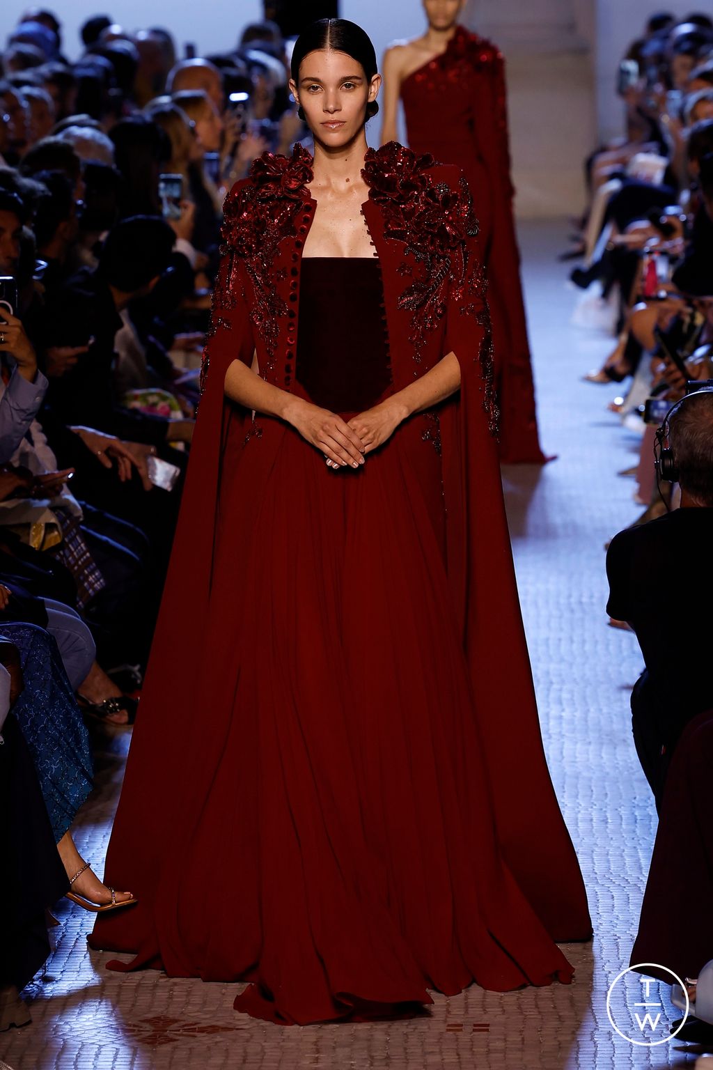 Fashion Week Paris Fall/Winter 2023 look 18 from the Elie Saab collection couture