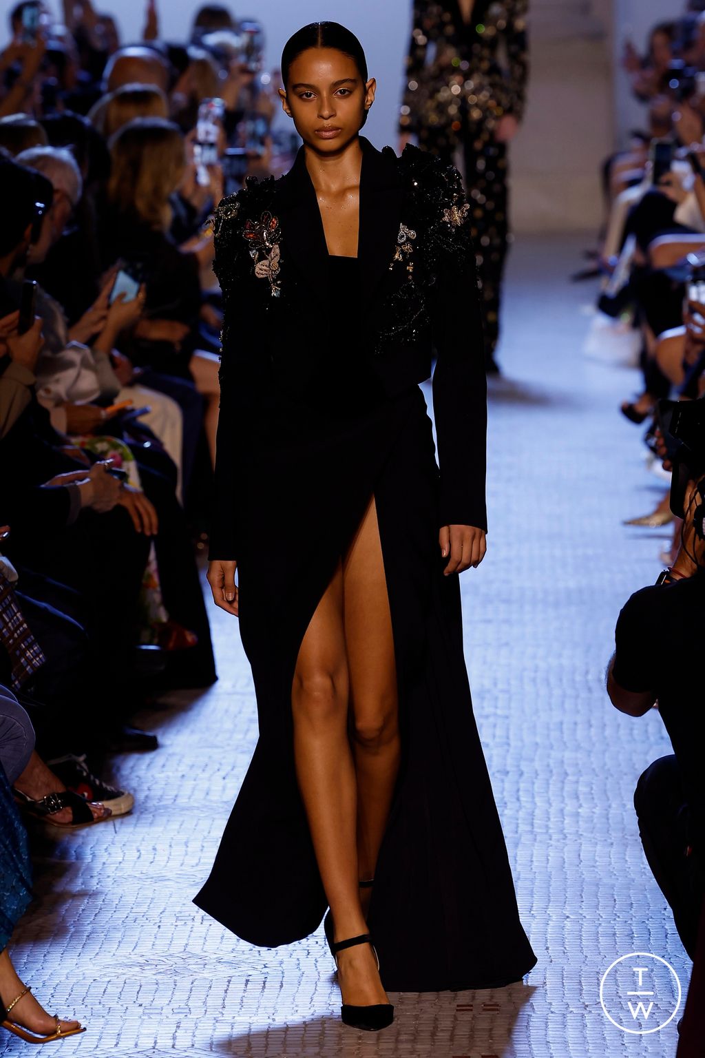 Fashion Week Paris Fall/Winter 2023 look 21 from the Elie Saab collection couture