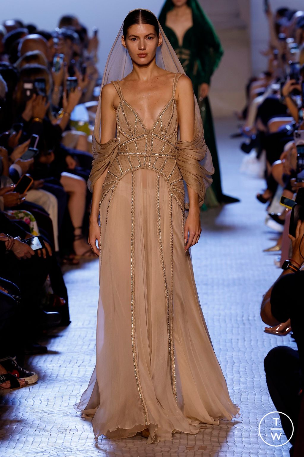 Fashion Week Paris Fall/Winter 2023 look 24 from the Elie Saab collection couture