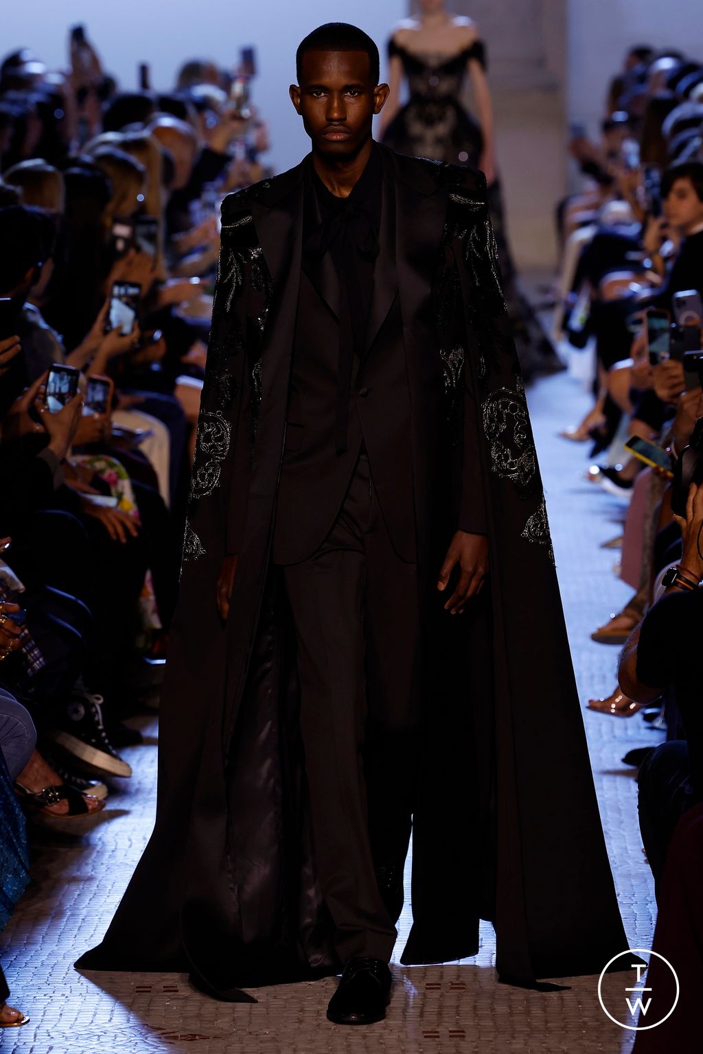Fashion Week Paris Fall/Winter 2023 look 27 from the Elie Saab collection couture