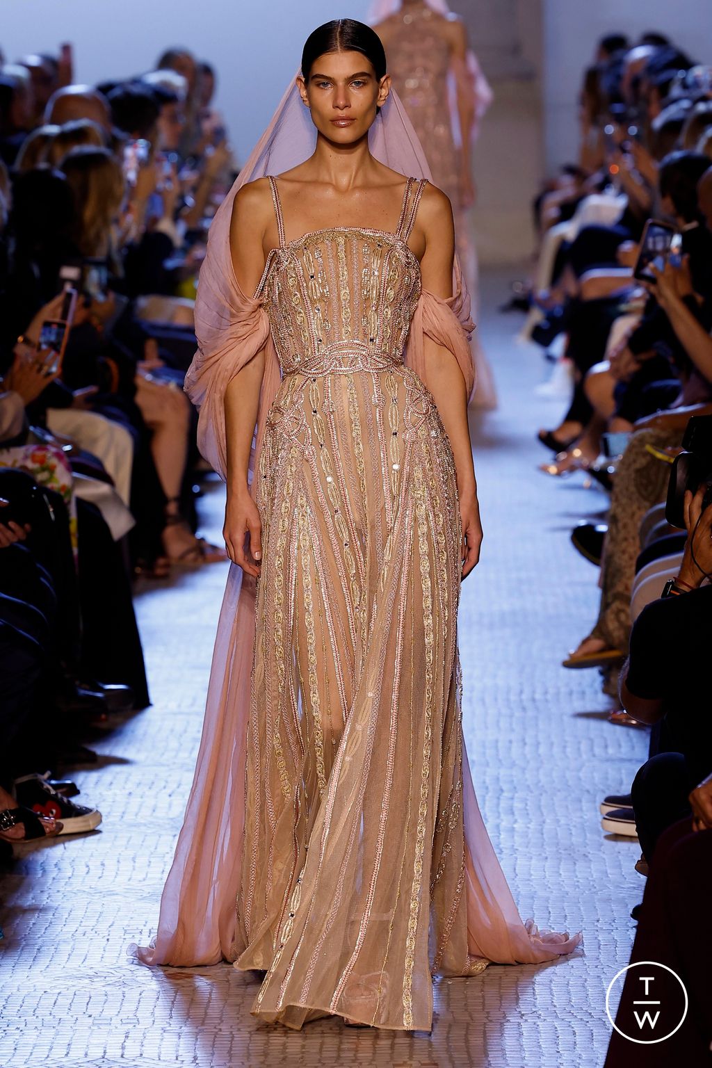 Fashion Week Paris Fall/Winter 2023 look 46 from the Elie Saab collection couture