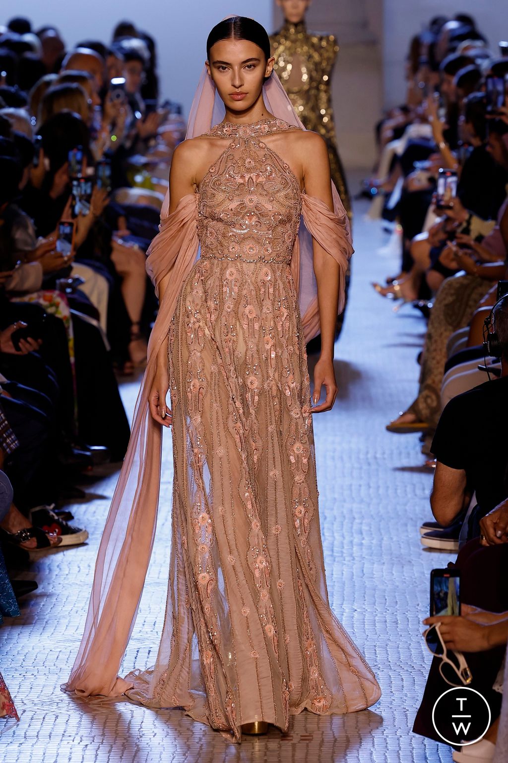 Fashion Week Paris Fall/Winter 2023 look 47 from the Elie Saab collection couture