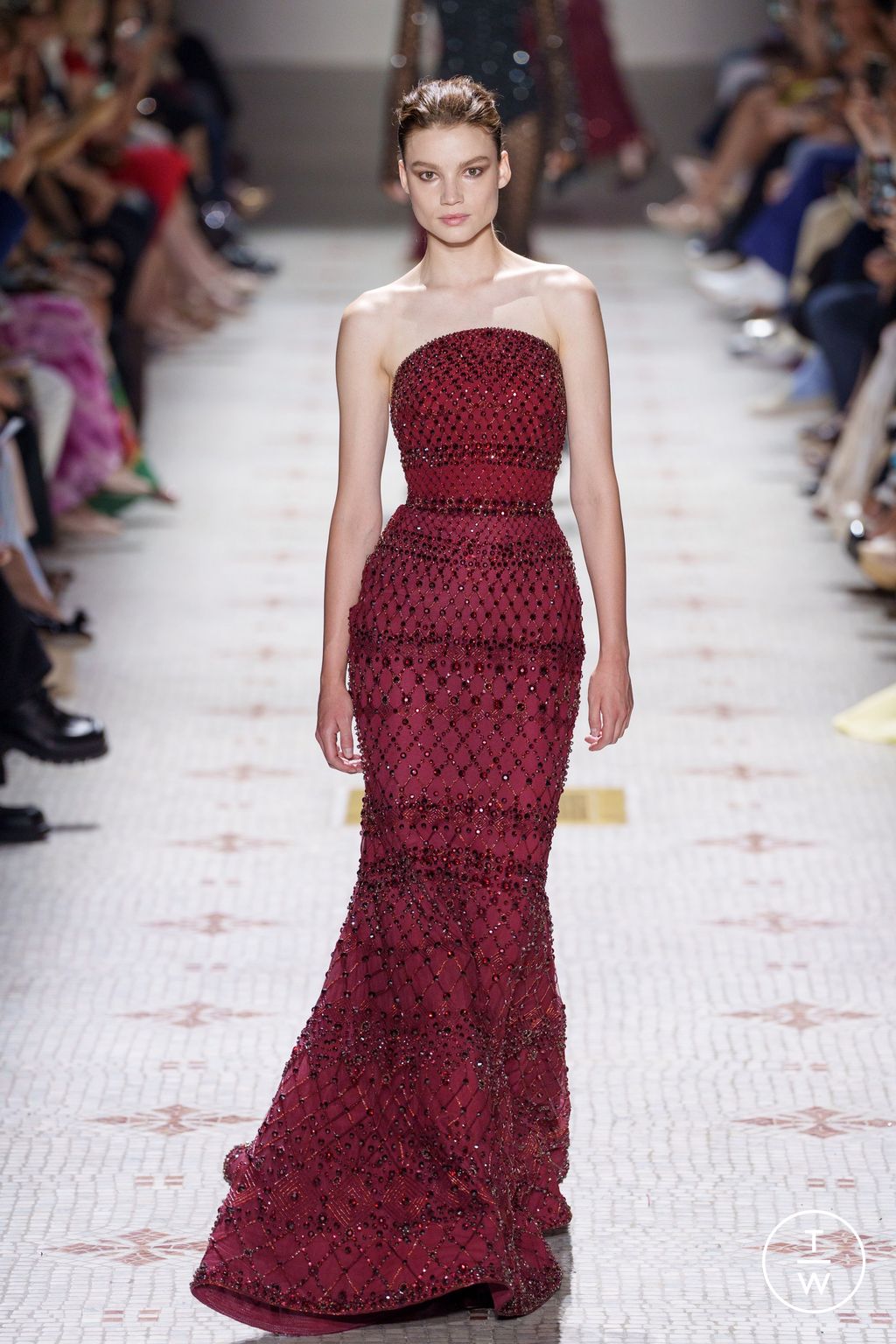 Fashion Week Paris Fall/Winter 2024 look 26 from the Elie Saab collection couture