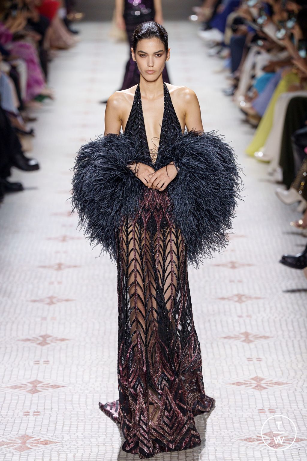 Fashion Week Paris Fall/Winter 2024 look 41 de la collection Elie Saab couture
