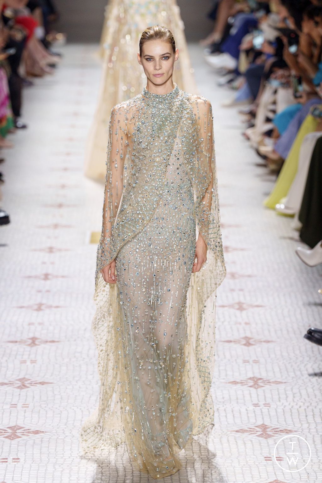 Fashion Week Paris Fall/Winter 2024 look 51 from the Elie Saab collection 高级定制