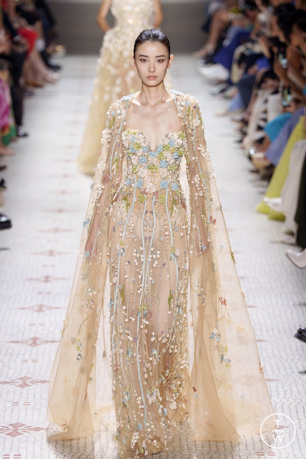 Fashion Week Paris Fall/Winter 2024 look 52 from the Elie Saab collection couture