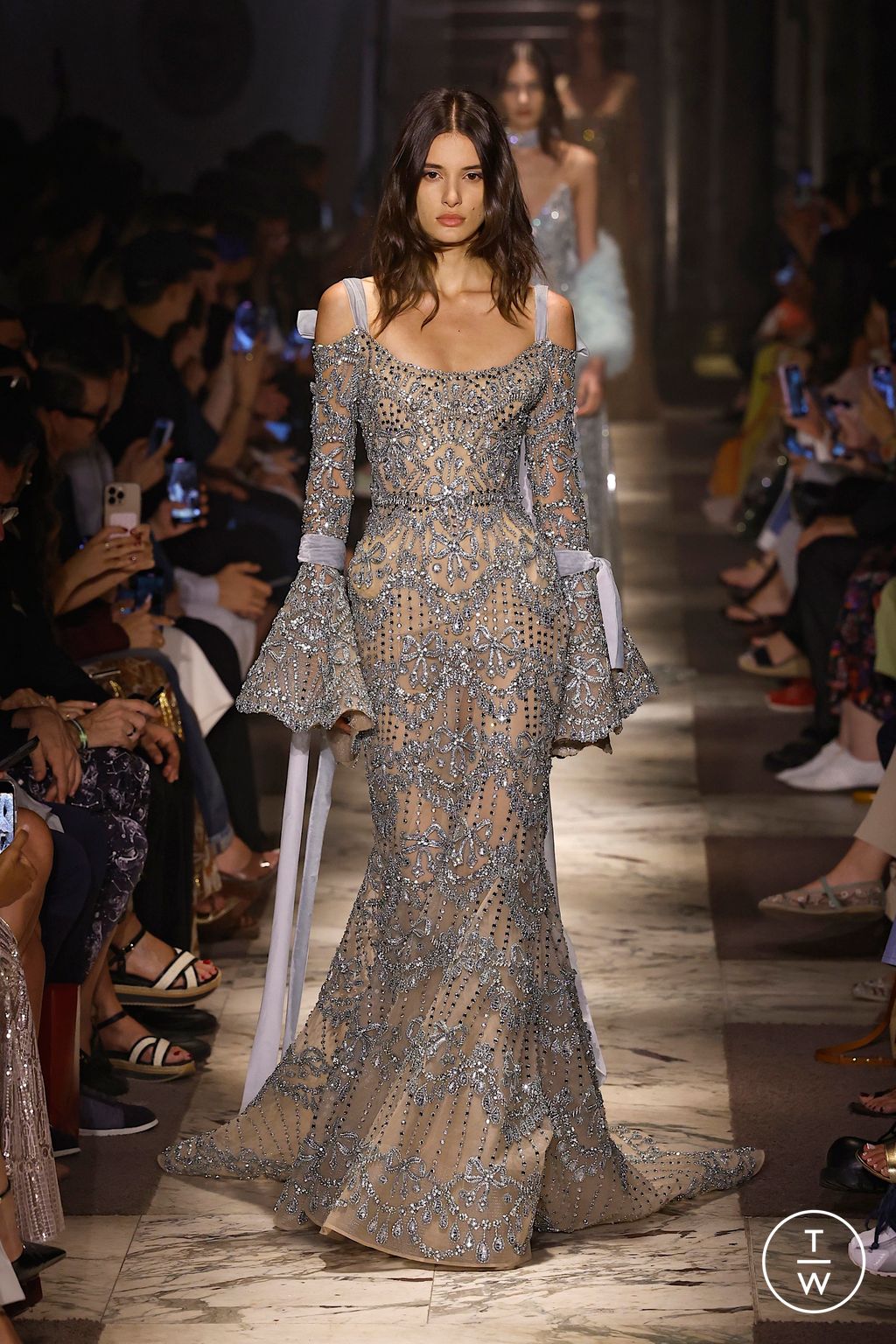 Fashion Week Paris Fall/Winter 2025 look 24 from the Elie Saab collection couture