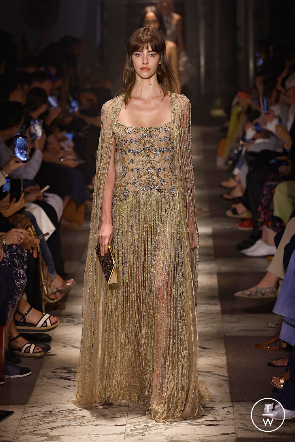 Fashion Week Paris Fall/Winter 2025 look 26 from the Elie Saab collection couture